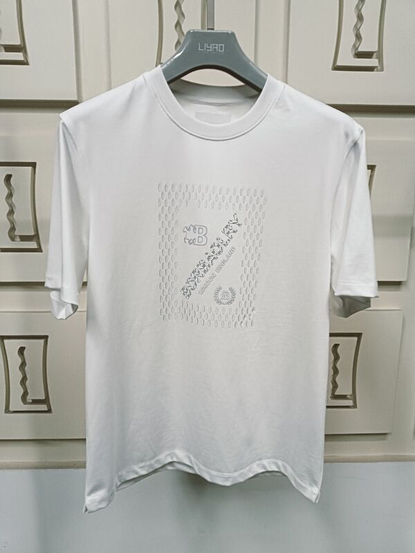 उच्च गुणवत्ता कम MOQ हीट ट्रांसफर लेबल आपूर्तिकर्ता कस्टम प्रिंटेड 3D लोगो हीट ट्रांसफर टी-शर्ट प्रिंटिंग के लिए